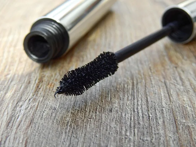 Close-up of Maybelline Sky High Mascara wand, a viral TikTok beauty favorite for long, smudge-proof lashes.